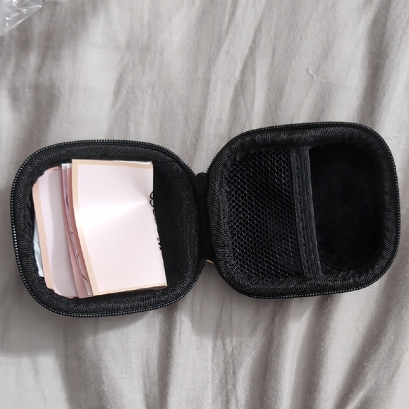 Ellie Rose Snake Print Earbuds Case - Picture 2 of 4